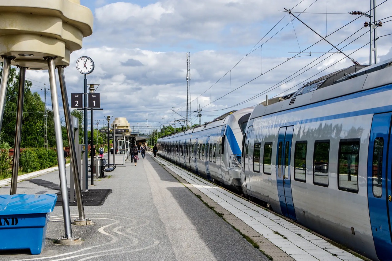 Bro pendeltågsstation i Upplands-Bro